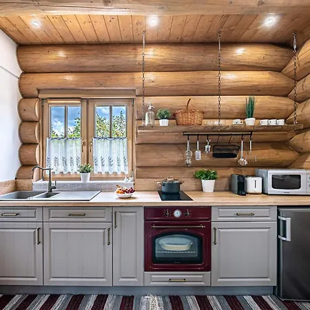 Bandi Kucko Chalet *